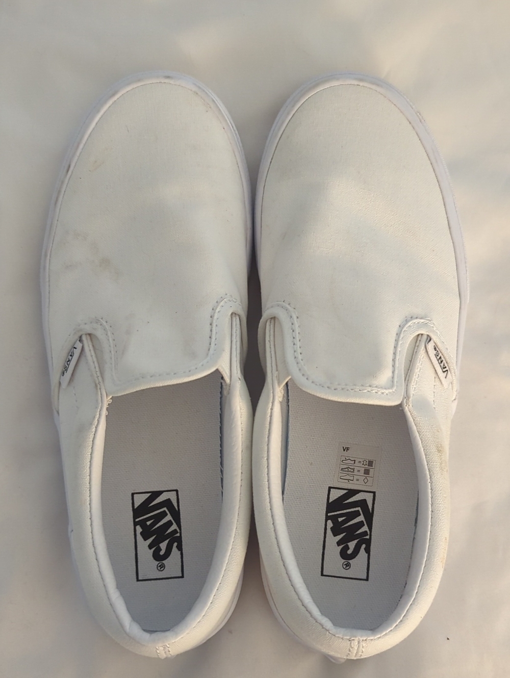 Vans White Juniors Slip-On Canvas Loafers